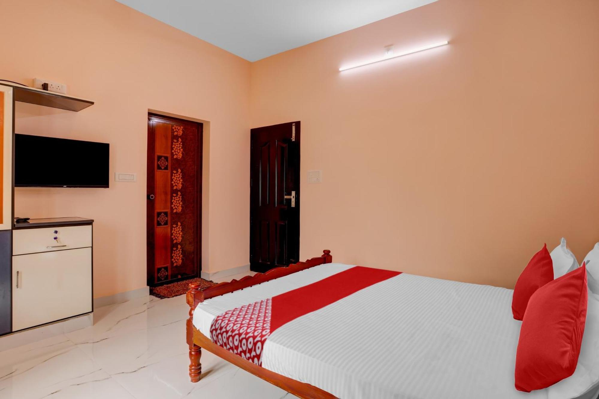 Hotel O Sivananda Homestay Varkala Bagian luar foto